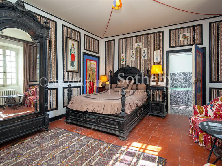 House Opio - 10 bedrooms - 800m²