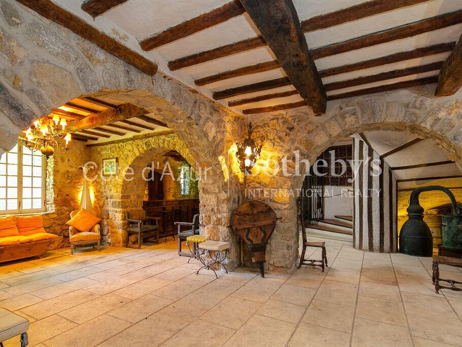 House Opio