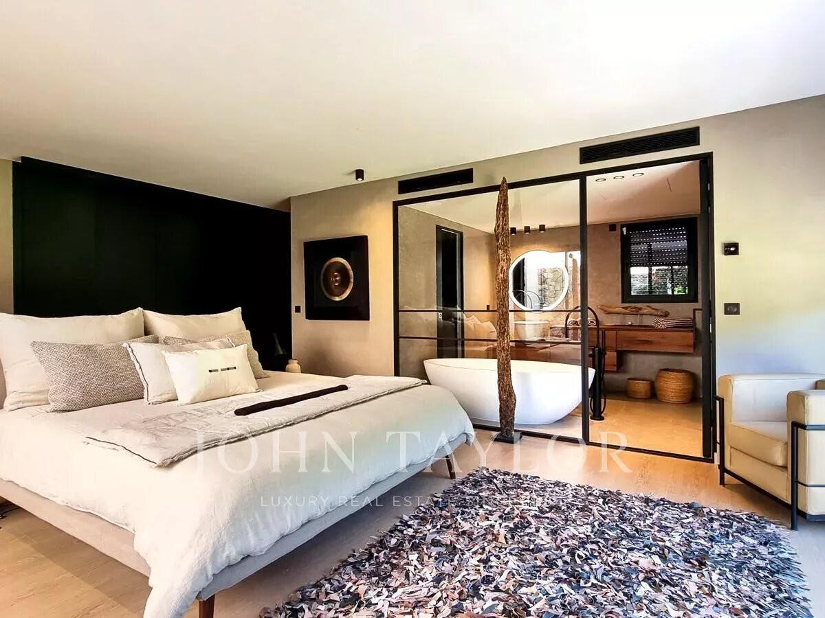 House Opio
