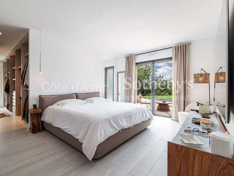 House Opio - 6 bedrooms - 295m²