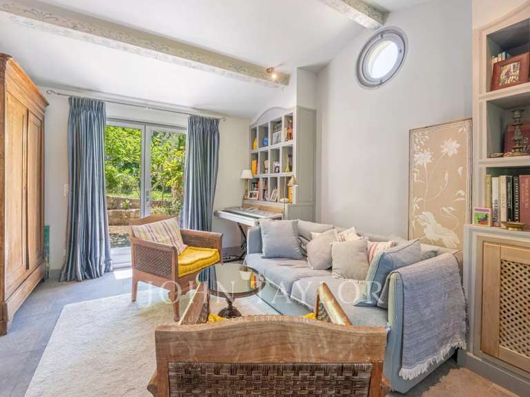 House Opio - 5 bedrooms - 250m²