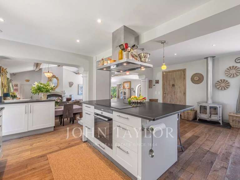 House Opio - 5 bedrooms - 250m²