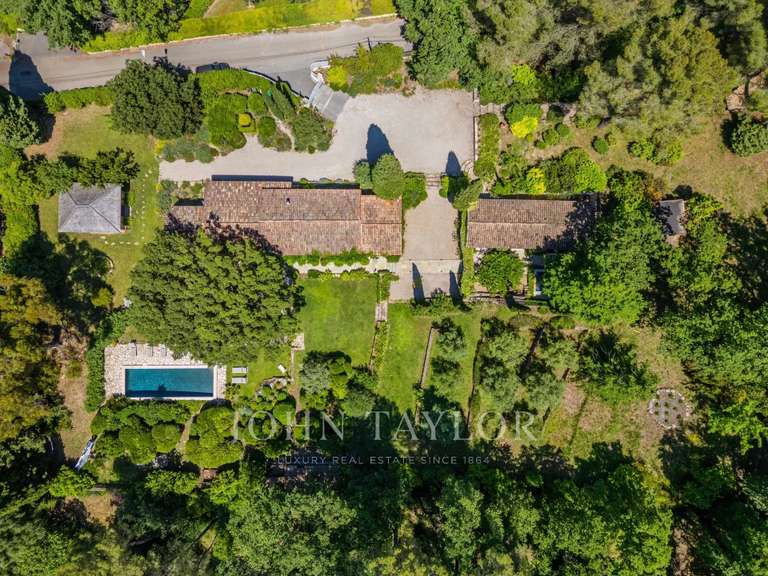 House Opio - 5 bedrooms - 250m²