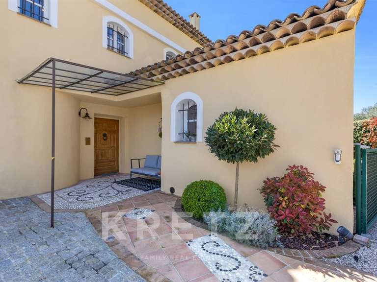 Maison Opio - 4 chambres - 200m²