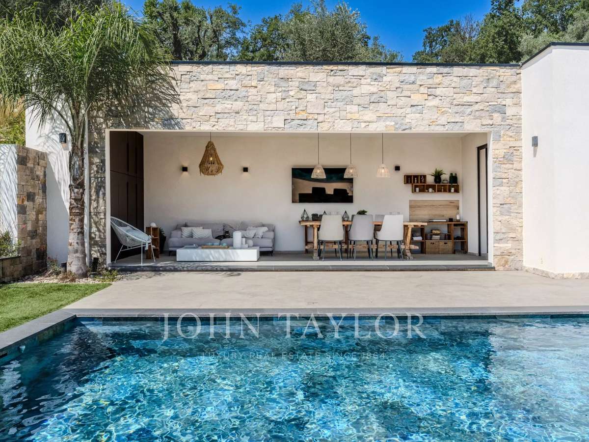House Opio
