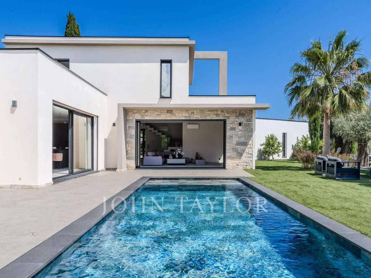 House Opio