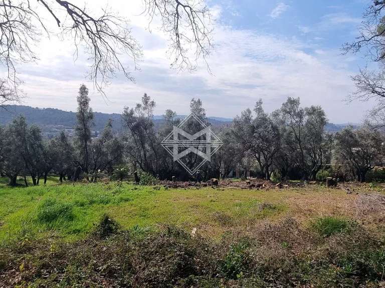 Terrain Opio - 5677m²