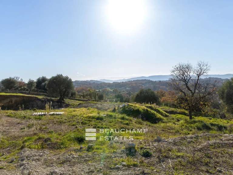 Terrain Opio - 2528m²