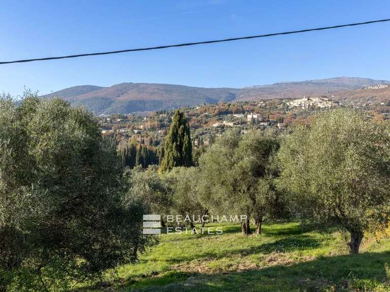 Terrain Opio - 2570m²