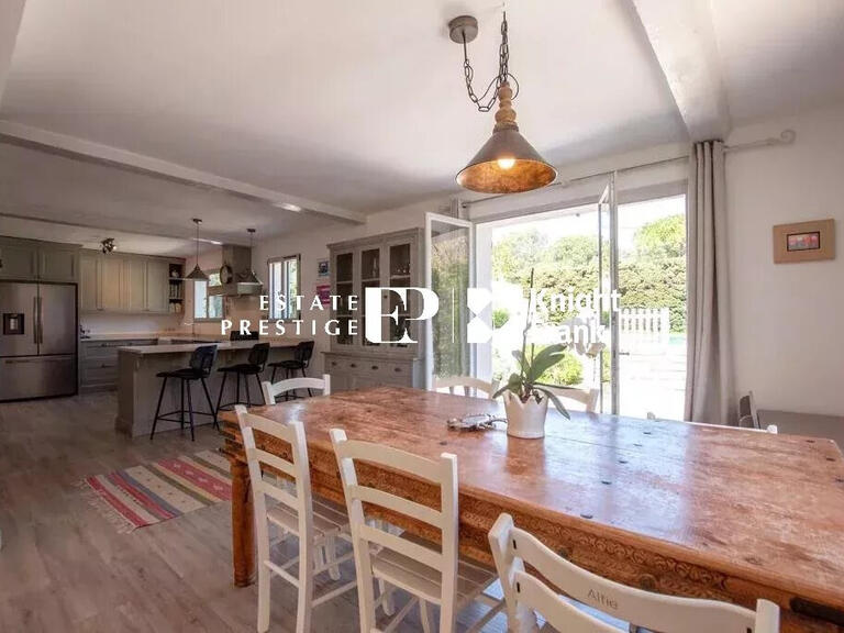 Villa Opio - 5 bedrooms - 205m²