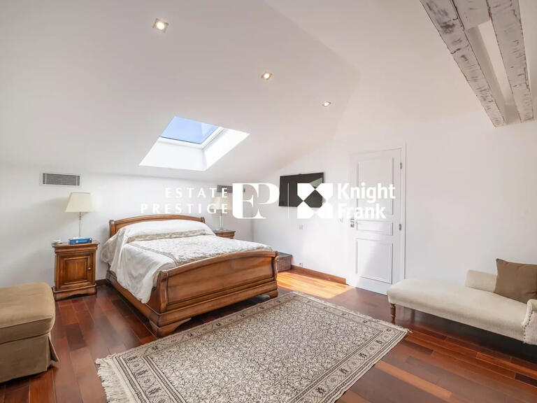 Villa Opio - 5 bedrooms - 310m²