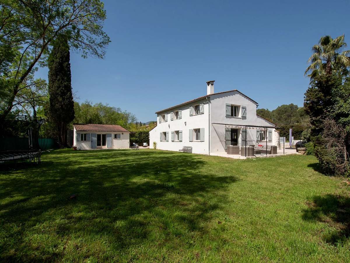 Villa Opio