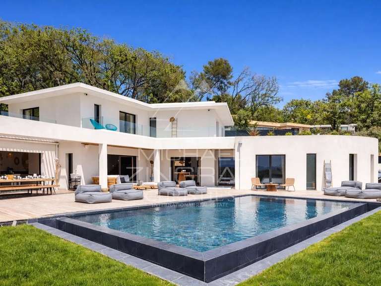 Villa Opio - 6 bedrooms - 295m²