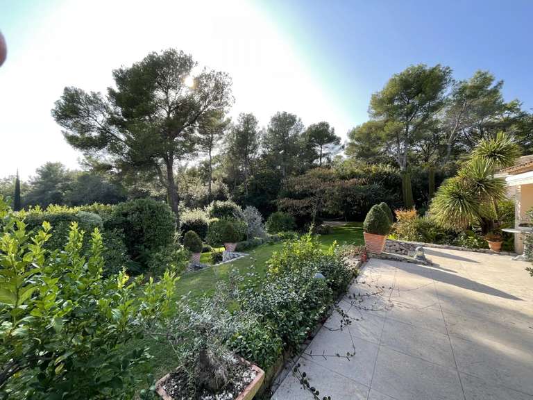 Villa Opio - 330m²