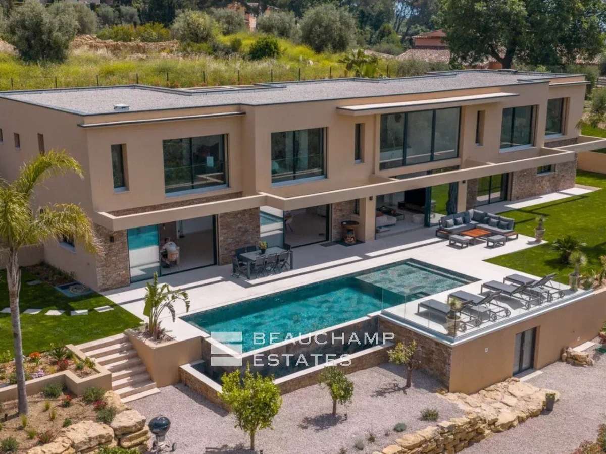 Villa Opio