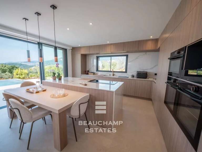 Villa Opio - 5 bedrooms - 430m²