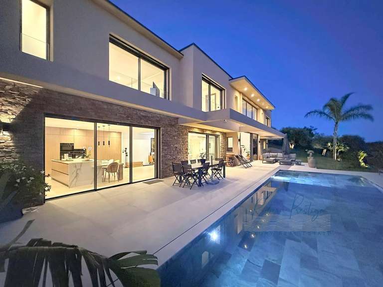 Villa Opio - 5 bedrooms - 430m²