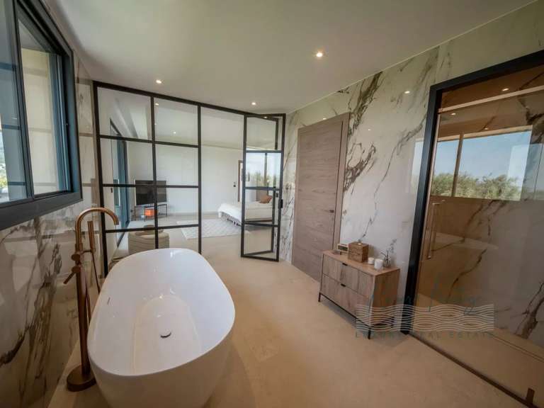 Villa Opio - 5 bedrooms - 430m²