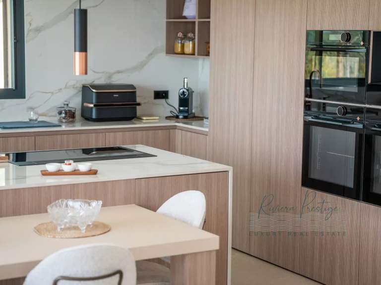 Villa Opio - 5 bedrooms - 430m²