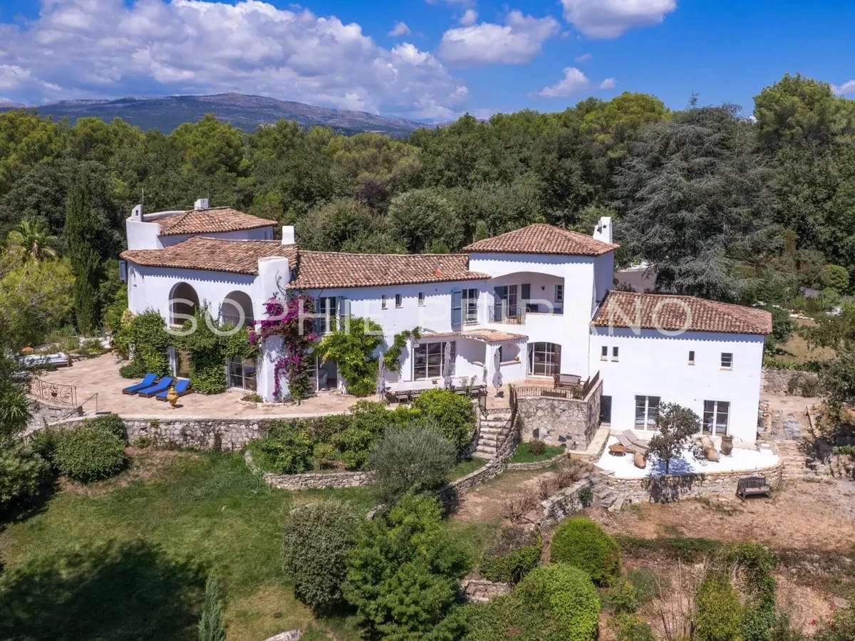 Villa Opio