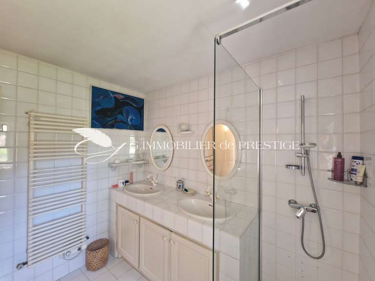 Appartement Oppède - 4 chambres - 250m²