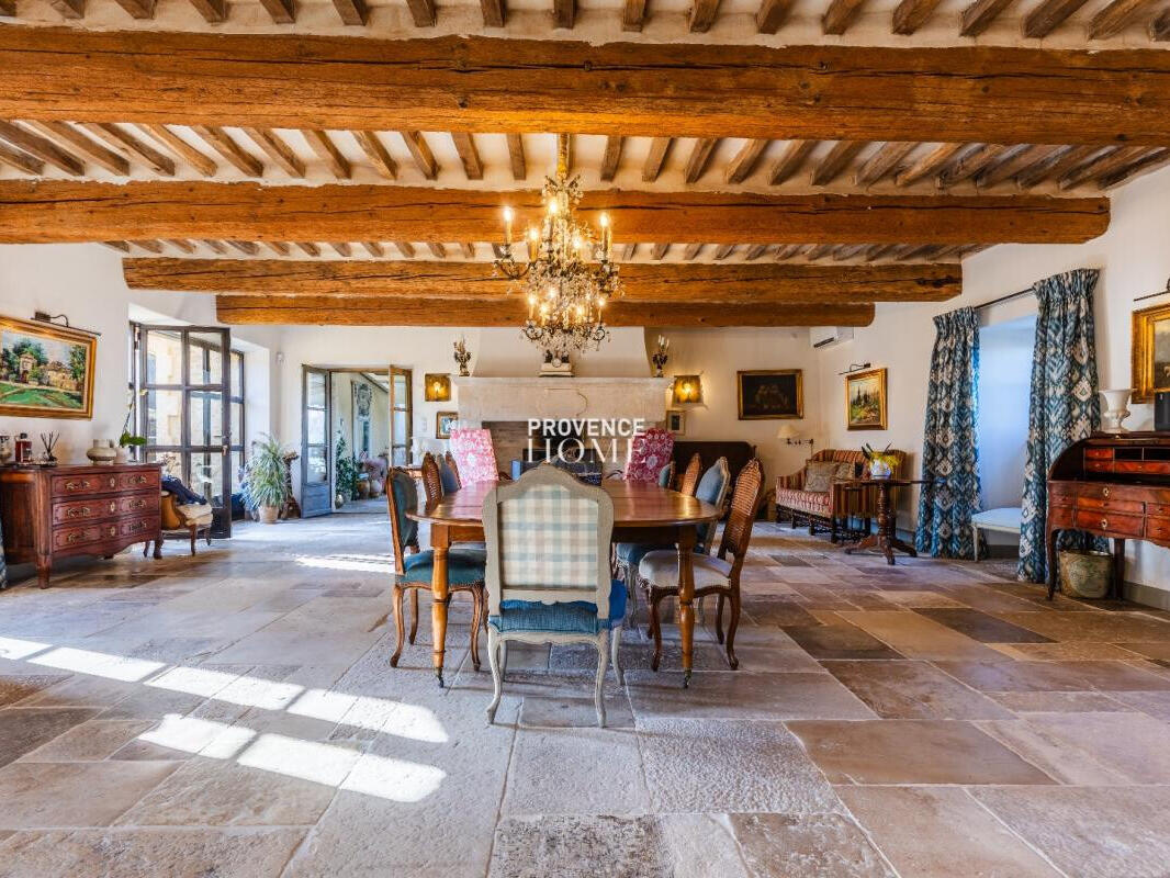 House Oppède
