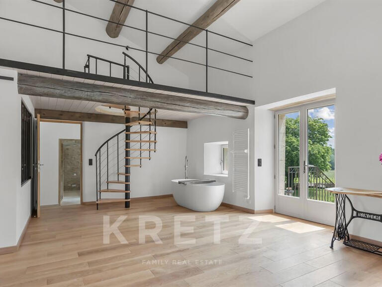 Maison Oppède - 9 chambres - 450m²