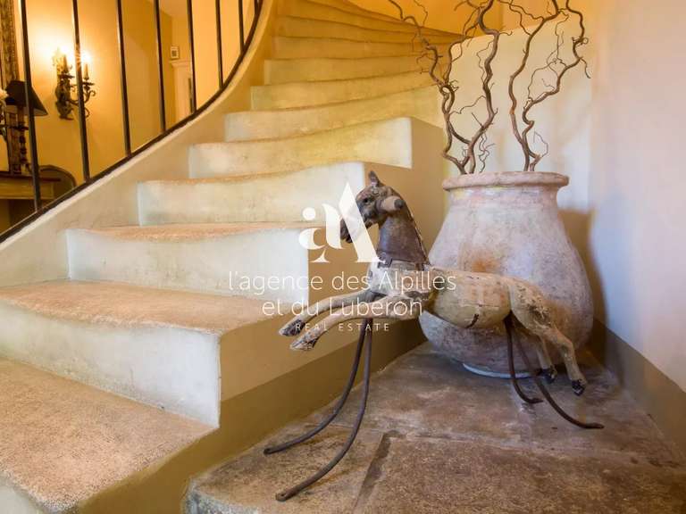 House Oppède - 7 bedrooms - 27500m²