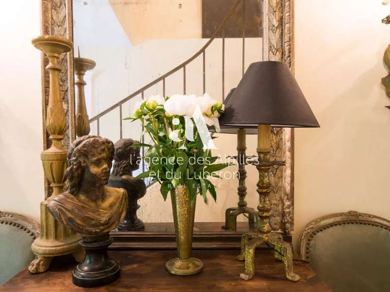 House Oppède - 7 bedrooms - 27500m²