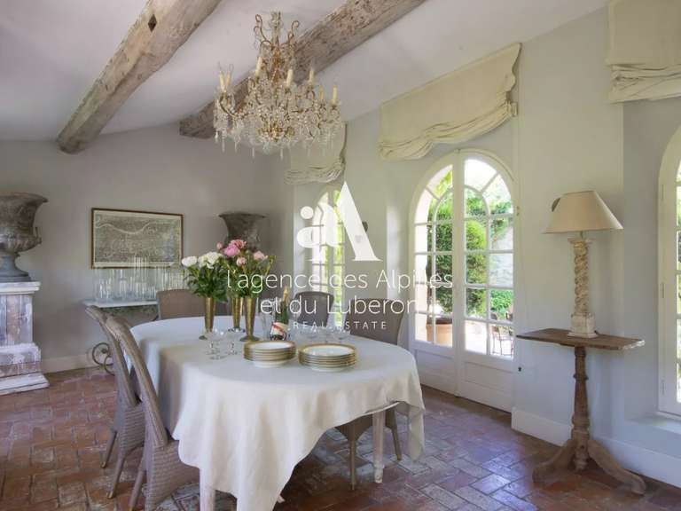 House Oppède - 7 bedrooms - 27500m²