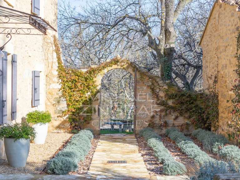 Maison Oppède - 8 chambres - 410m²