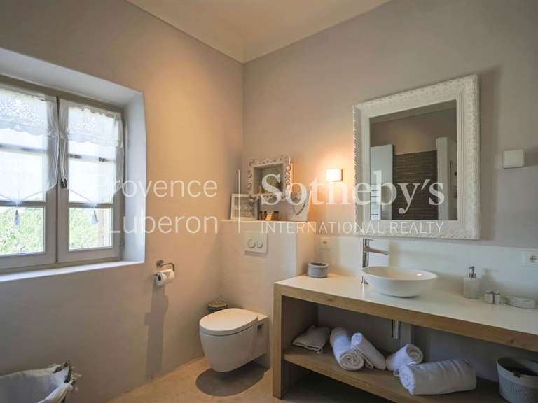 Maison Oppède - 5 chambres - 295m²