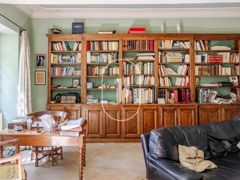 Maison Oppède - 4 chambres - 251m²