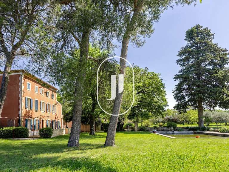 Maison Oppède - 4 chambres - 251m²