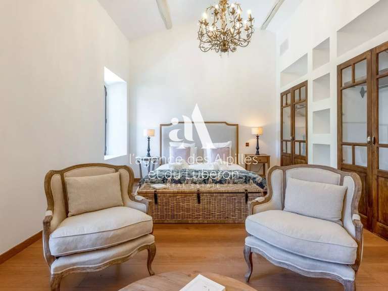 Maison Oppède - 5 chambres - 325m²