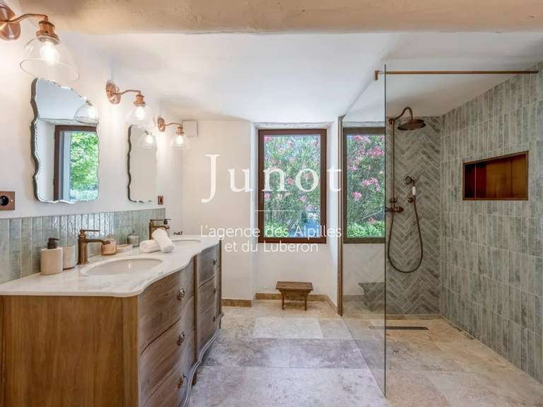 Maison Oppède - 5 chambres - 325m²