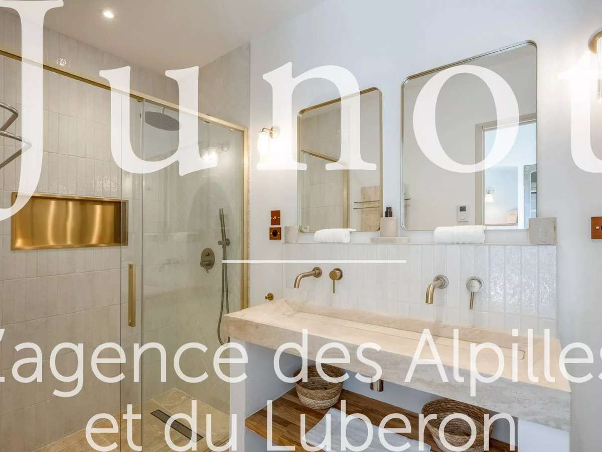Maison Oppède
