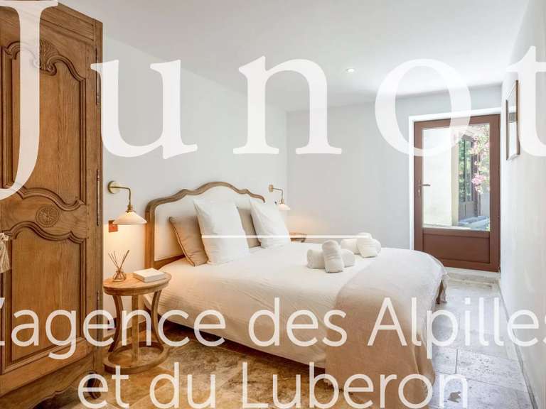 Maison Oppède - 5 chambres - 325m²