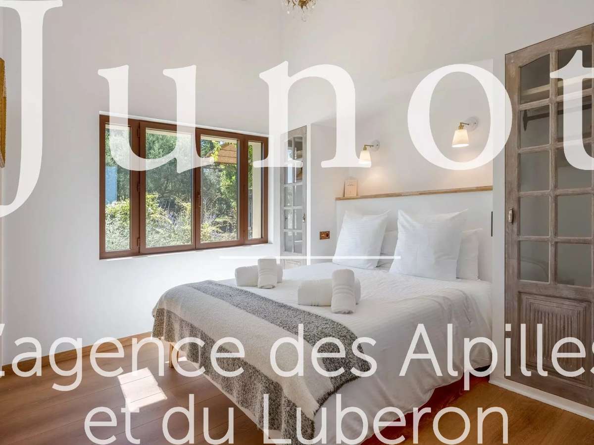 Maison Oppède