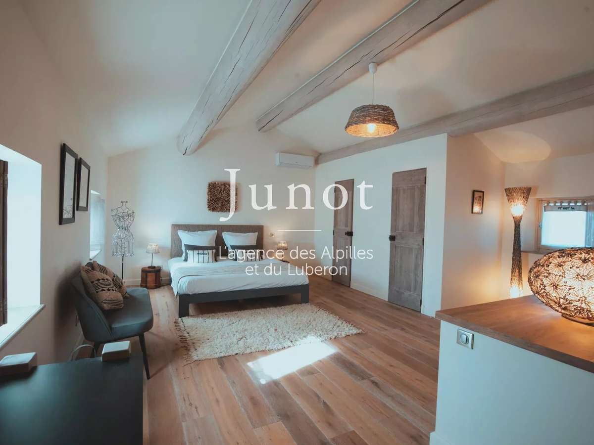 Maison Oppède