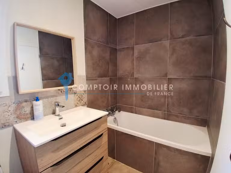 Maison Oppède - 4 chambres - 145m²