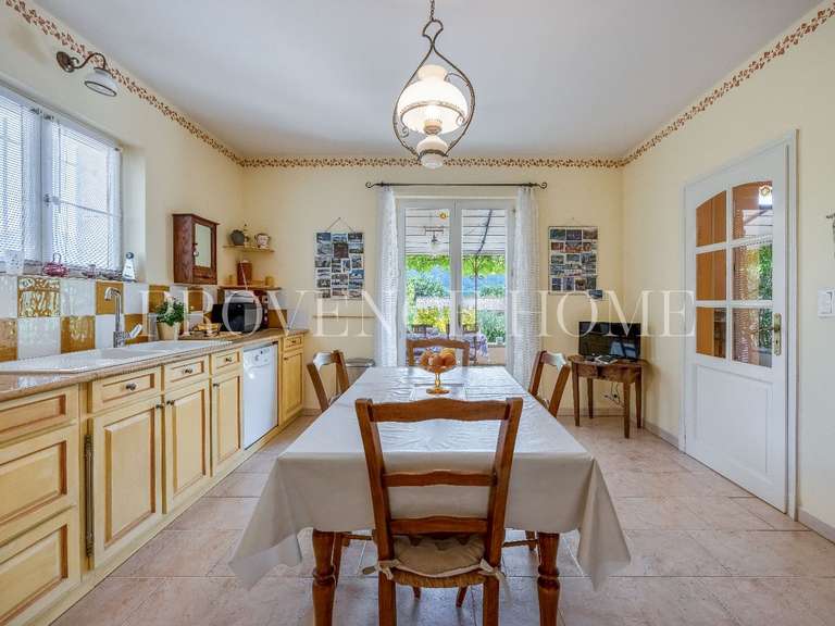 Maison Oppède - 3 chambres - 170m²
