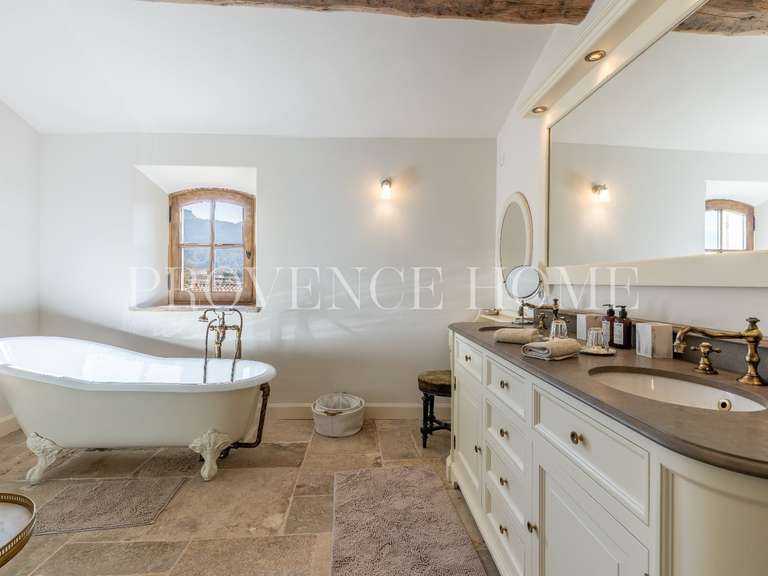 Propriété Oppède - 8 chambres - 784m²