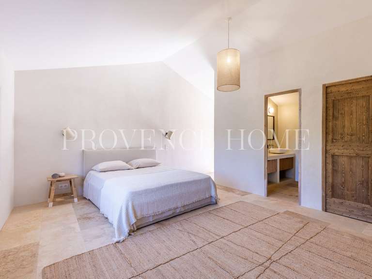 Propriété Oppède - 4 chambres - 221m²