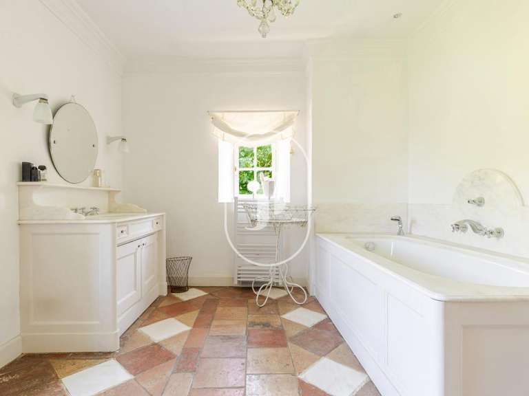 Propriété Oppède - 9 chambres - 545m²