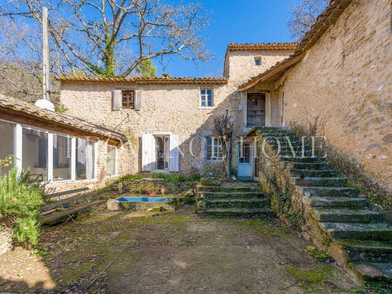 Propriété Oppède - 4 chambres - 150m²