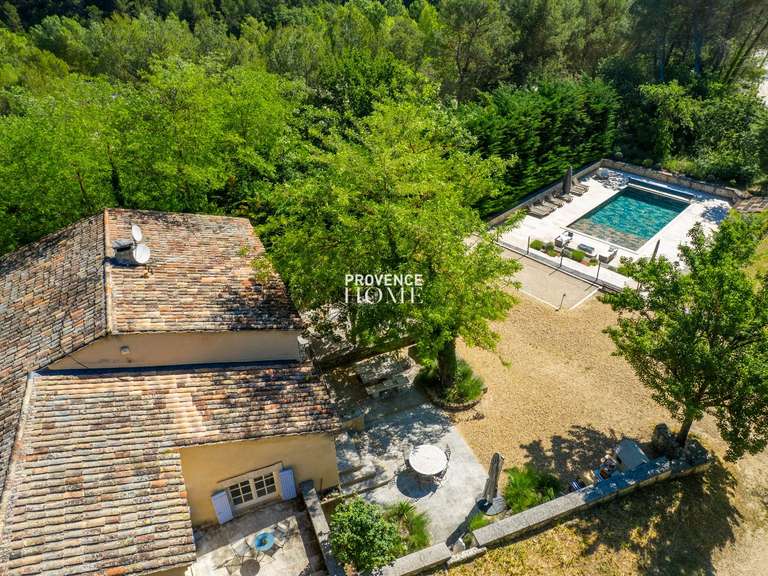Propriété Oppède - 5 chambres - 208m²