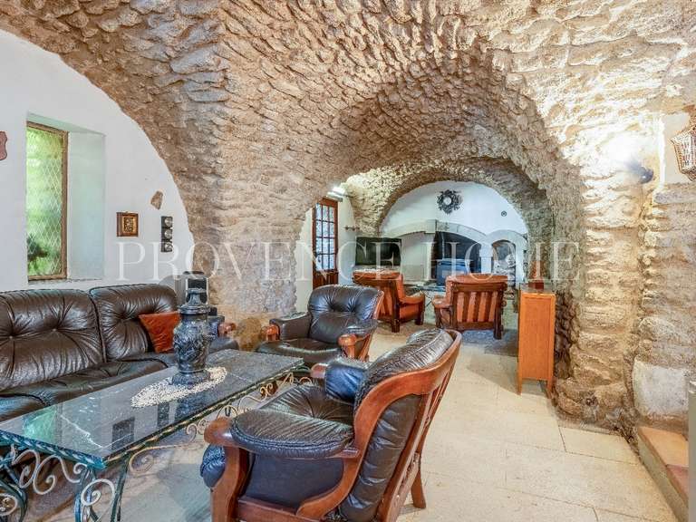 Propriété Oppède - 6 chambres - 234m²