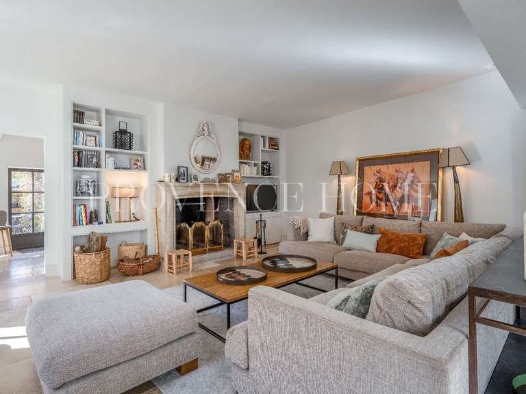 Propriété Oppède - 7 chambres - 385m²
