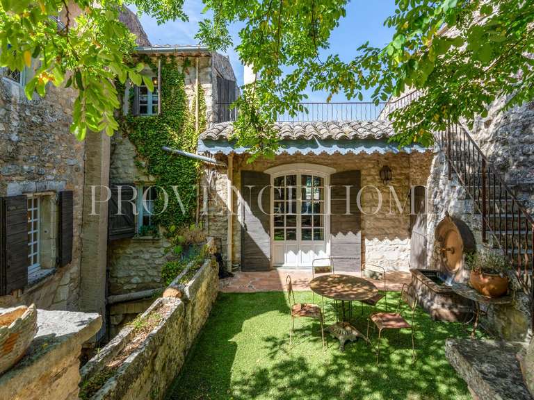 Propriété Oppède - 3 chambres - 230m²